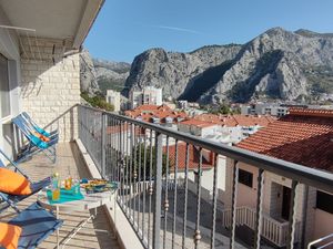 23944201-Ferienwohnung-5-Omiš-300x225-2