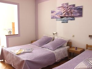 18323214-Ferienwohnung-3-Omiš-300x225-5