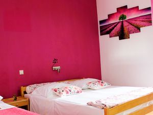 18321422-Ferienwohnung-6-Omiš-300x225-2