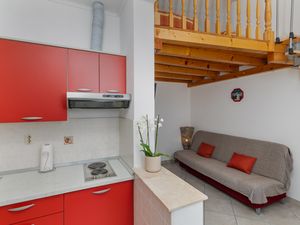 18322475-Ferienwohnung-3-Omiš-300x225-3