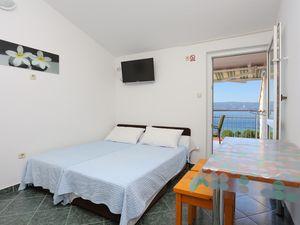 18323760-Ferienwohnung-3-Omiš-300x225-1