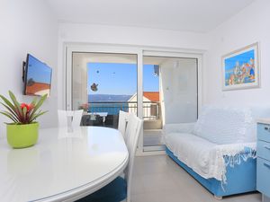 18322997-Ferienwohnung-4-Omiš-300x225-1