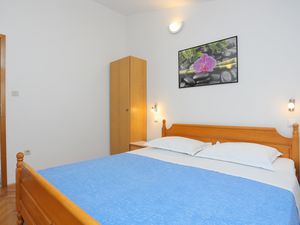 18321698-Ferienwohnung-5-Omiš-300x225-5