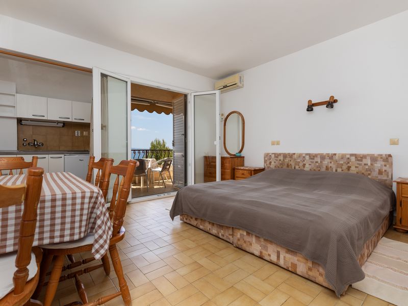 18323252-Ferienwohnung-4-Omiš-800x600-1