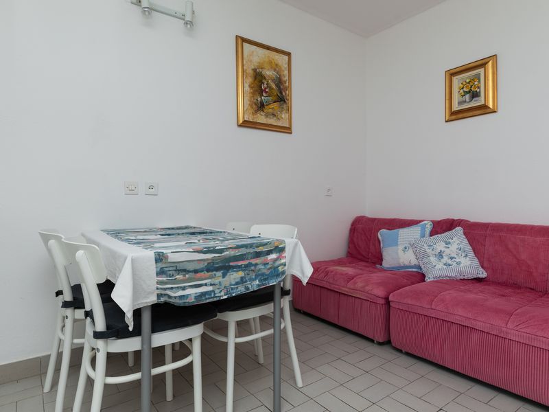 18322646-Ferienwohnung-2-Omiš-800x600-1