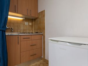 18323352-Ferienwohnung-2-Omiš-300x225-4