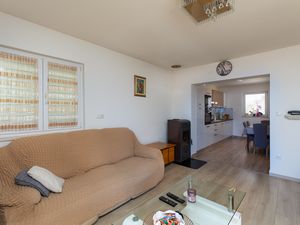 18790161-Ferienwohnung-6-Omiš-300x225-2