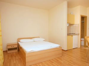 18953452-Ferienwohnung-2-Omiš-300x225-4