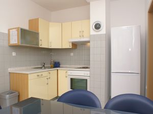 19125880-Ferienwohnung-4-Omiš-300x225-2