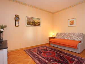 21720445-Ferienwohnung-4-Omiš-300x225-2