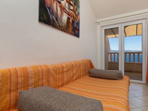 23447716-Ferienwohnung-5-Omiš-300x225-2