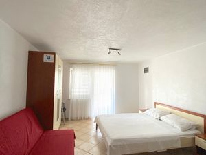 23470855-Ferienwohnung-2-Omiš-300x225-2