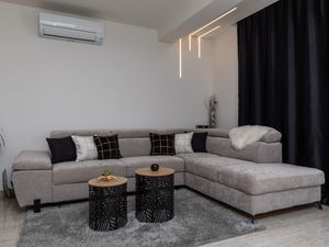 23575340-Ferienwohnung-4-Omiš-300x225-1