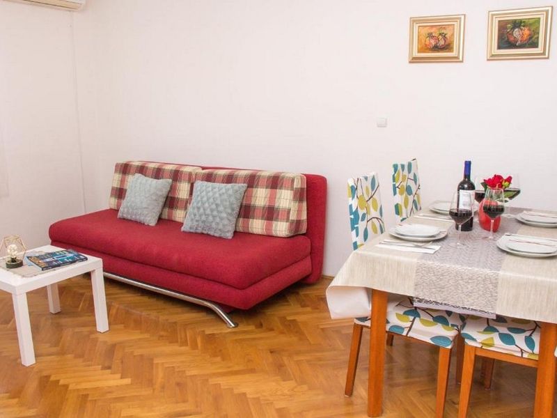 23659795-Ferienwohnung-4-Omiš-800x600-2