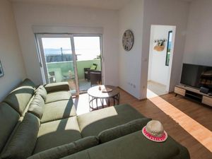 23658007-Ferienwohnung-4-Omiš-300x225-2