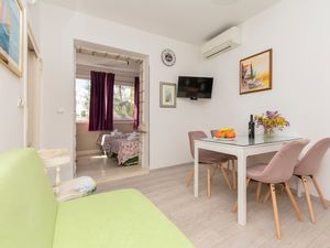 23685606-Ferienwohnung-5-Omiš-300x225-5