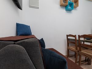 23926404-Ferienwohnung-4-Omiš-300x225-4