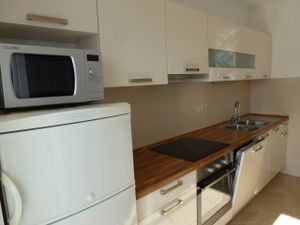 23931476-Ferienwohnung-8-Omiš-300x225-4