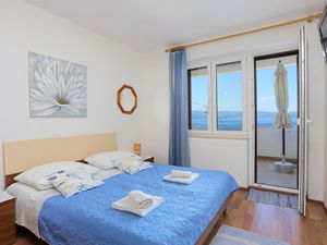 23933822-Ferienwohnung-5-Omiš-300x225-4