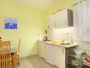 23933823-Ferienwohnung-5-Omiš-300x225-4