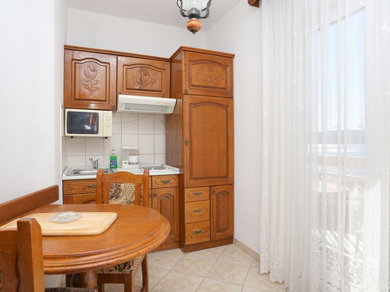 23927055-Ferienwohnung-2-Omiš-800x600-2