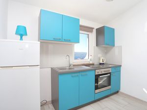 23932893-Ferienwohnung-6-Omiš-300x225-5