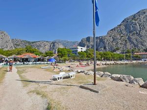 23958511-Ferienwohnung-4-Omiš-300x225-5