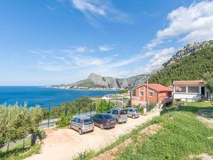 24032334-Ferienwohnung-4-Omiš-300x225-0