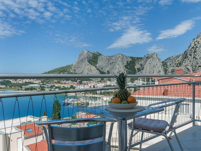 24033223-Ferienwohnung-4-Omiš-800x600-2