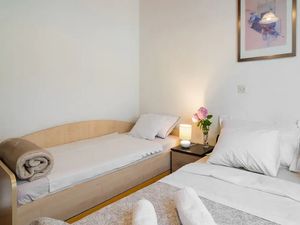 24058787-Ferienwohnung-4-Omiš-300x225-5