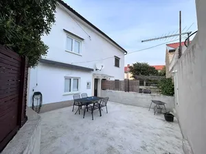 Ferienwohnung für 5 Personen (48 m²) in Omišalj