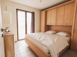 23921704-Ferienwohnung-6-Oostduinkerke-300x225-3