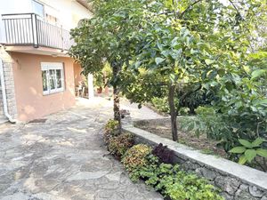 23953579-Ferienwohnung-3-Opatija-300x225-3