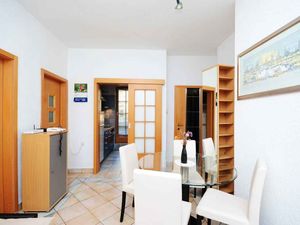 23958123-Ferienwohnung-4-Opatija-300x225-2