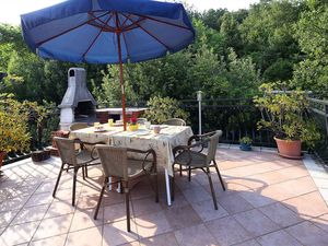 23777603-Ferienwohnung-7-Opatija-300x225-3