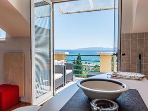 22454061-Ferienwohnung-4-Opatija-300x225-3