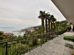 23946321-Ferienwohnung-5-Opatija-300x225-3