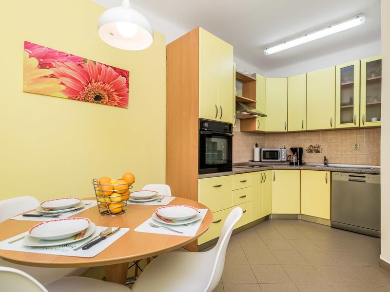 23742775-Ferienwohnung-4-Opatija-800x600-2