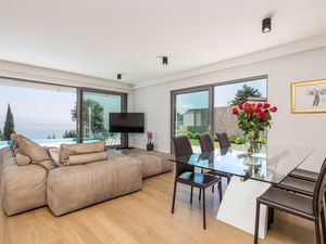 23744758-Ferienwohnung-8-Opatija-300x225-3