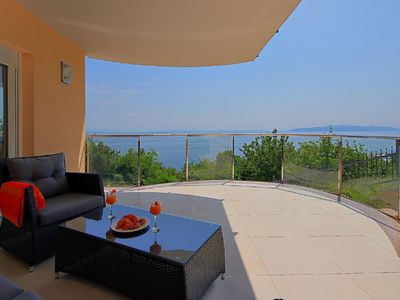 Terrasse mit Meerblick