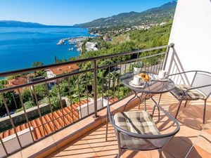 Ferienwohnung für 8 Personen (143 m&sup2;) in Opatija