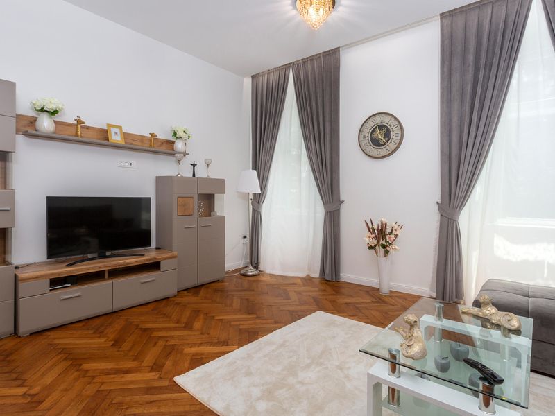 23766501-Ferienwohnung-6-Opatija-800x600-1