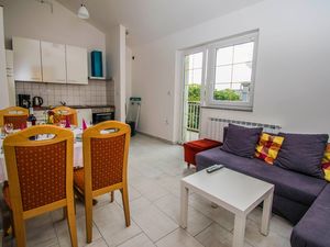 23388183-Ferienwohnung-4-Opatija-300x225-0