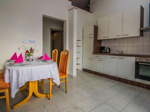 23388183-Ferienwohnung-4-Opatija-300x225-4