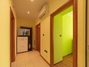 23857302-Ferienwohnung-4-Opatija-300x225-1