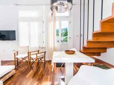 Ferienwohnung für 4 Personen (50 m²) in Opatija 1/10