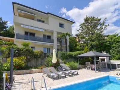 Ferienwohnung für 6 Personen (85 m²) in Opatija 1/10