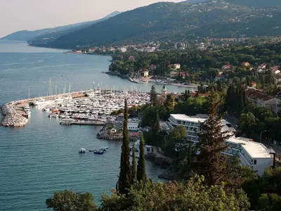 Ferienwohnung für 7 Personen (100 m²) in Opatija 1/10