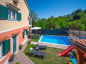 Ferienwohnung für 5 Personen (68 m²) in Opatija/Pobri