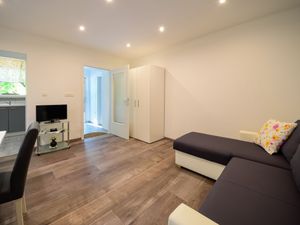 23852553-Ferienwohnung-2-Opatija/Rukavac-300x225-5